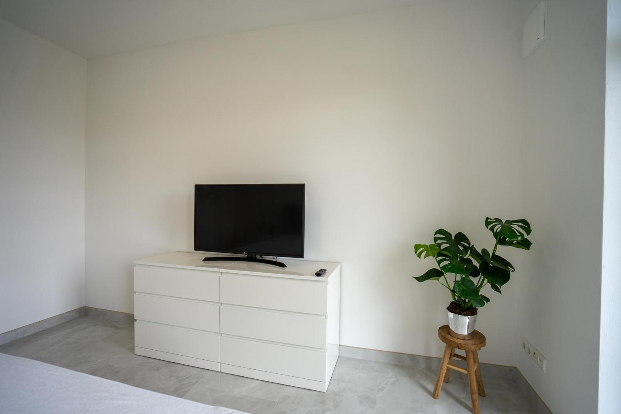 Tomkes Ferienwohnung Am See Rhauderfehn Eksteriør billede